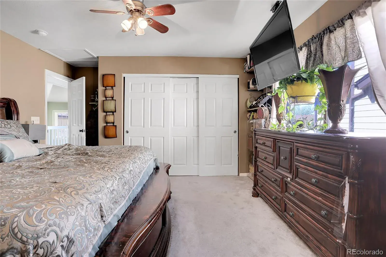 1736 S Pagosa Way Aurora CO 80017 MLS #REC4569407 01312025090453 1600 18
