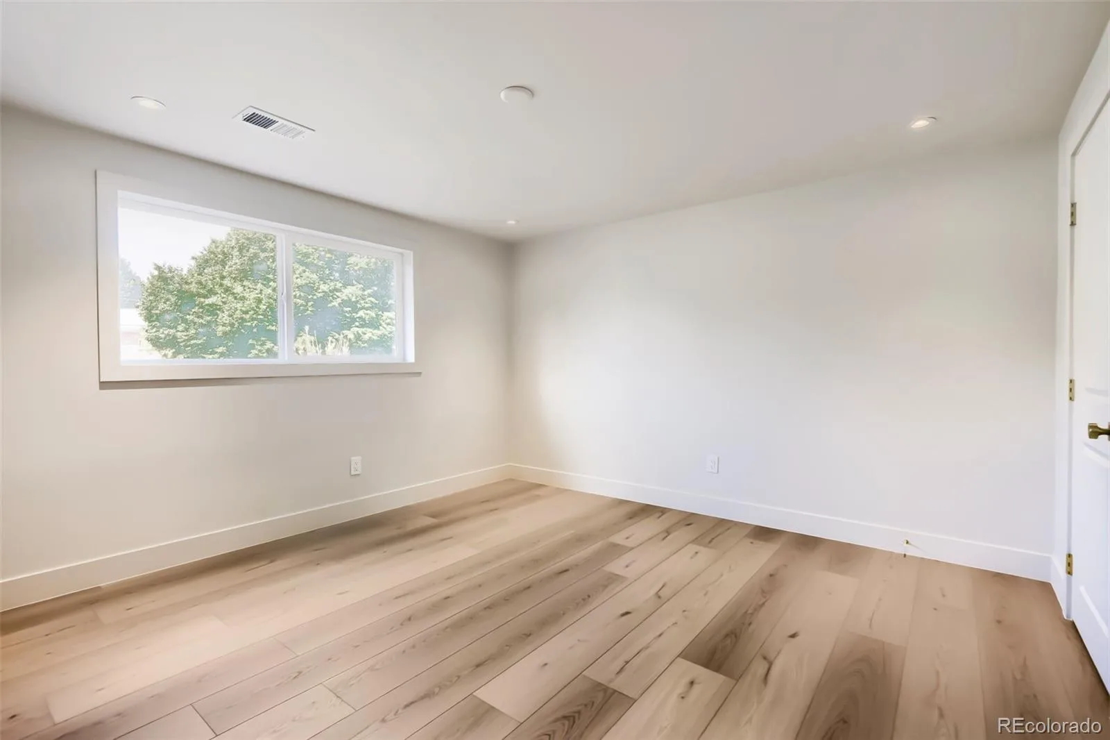 4375 W Rutgers Place Denver CO 80236 | MLS #REC4569773 08072026022454 1600 14