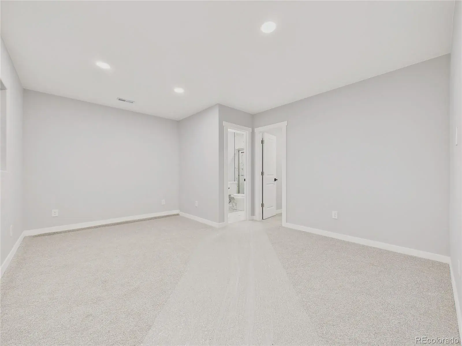 03052026062239 1600 19