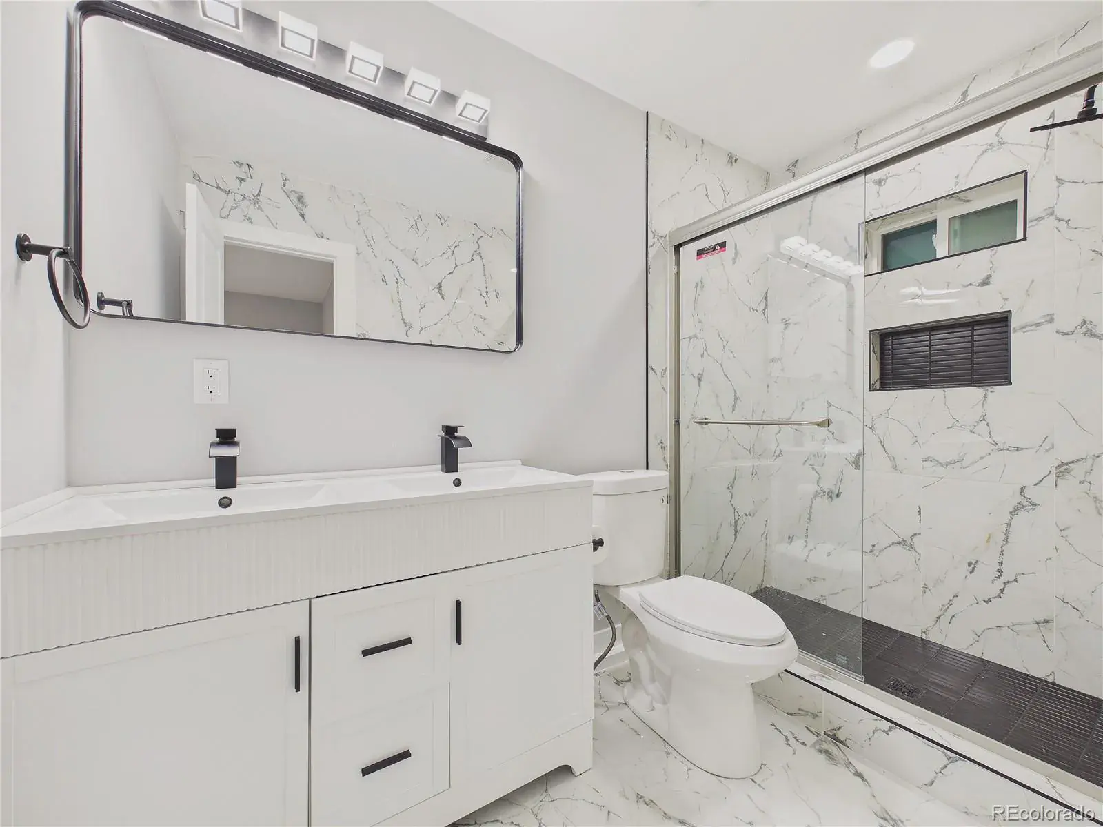 03052026062239 1600 22