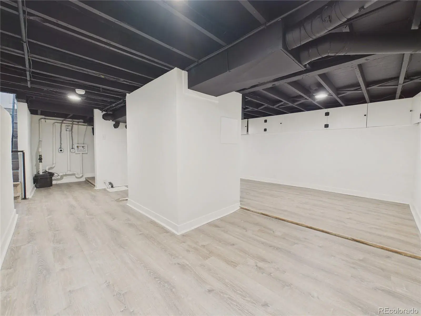 03052026062239 1600 24