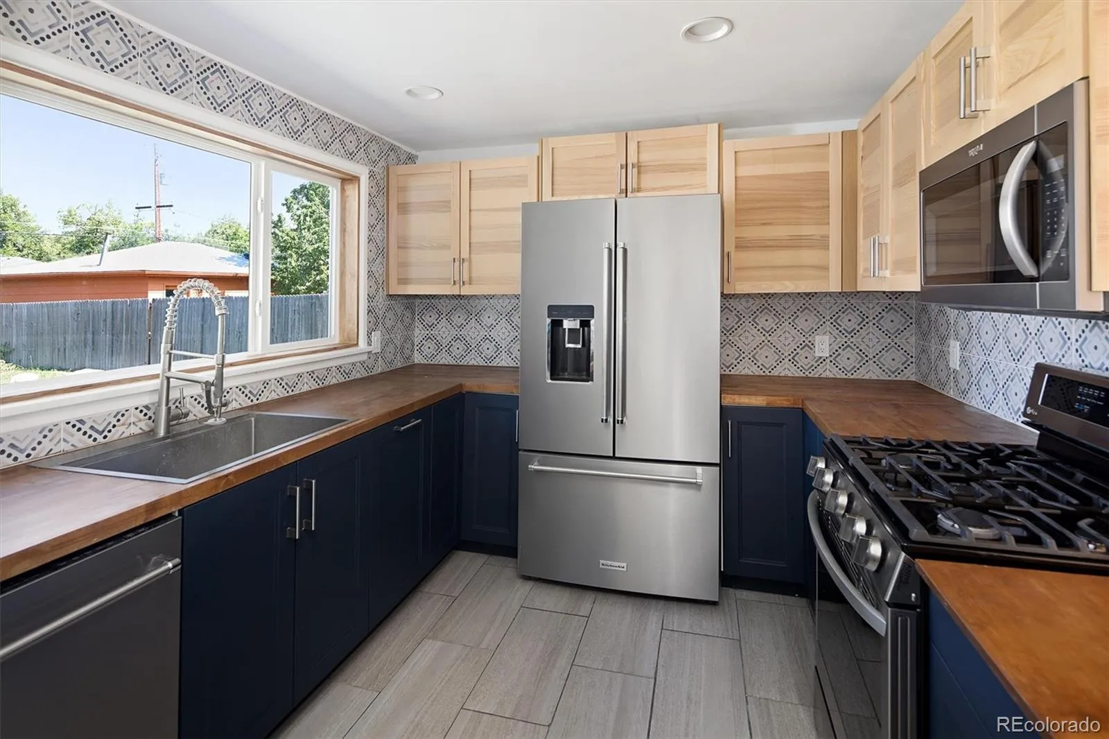 794 Galena Street Aurora CO 80010 | MLS #REC4570219 08262026161830 1600 12