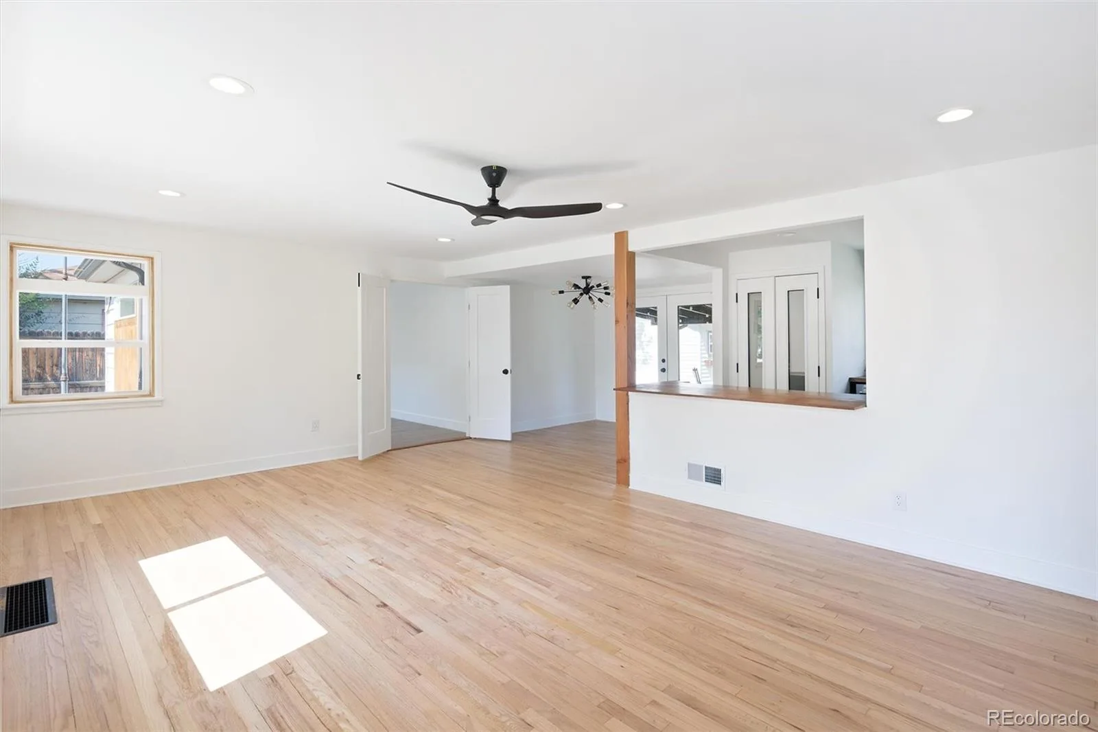 794 Galena Street Aurora CO 80010 | MLS #REC4570219 08262026161830 1600 18