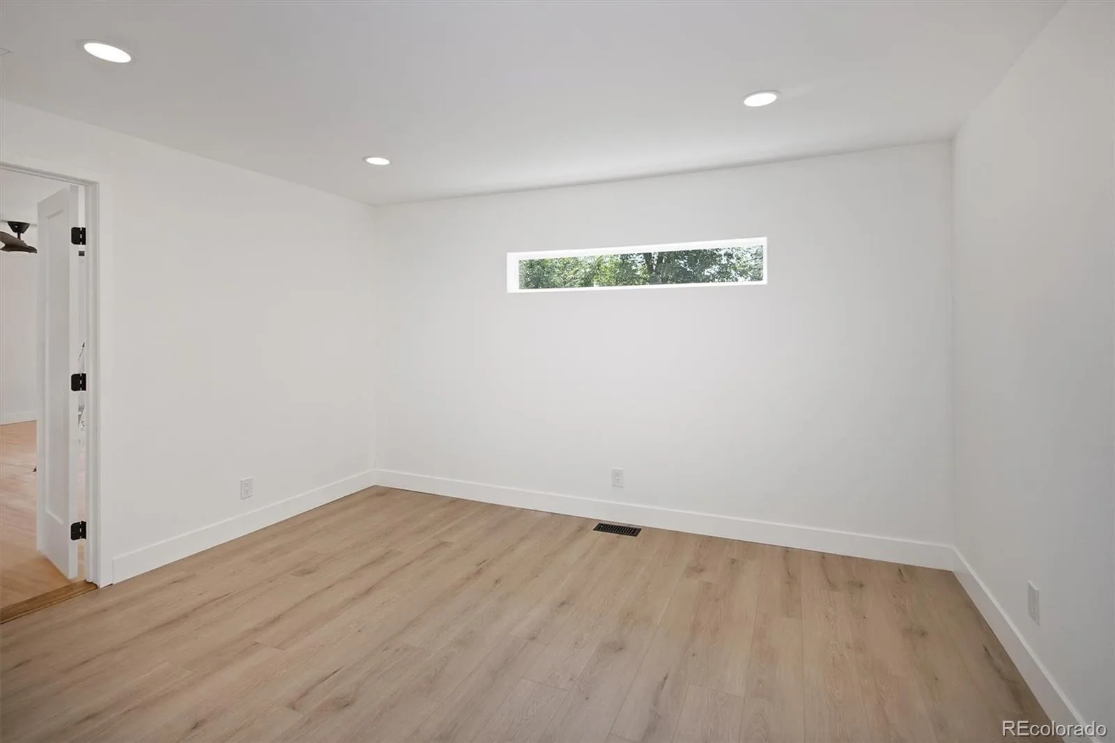 794 Galena Street Aurora CO 80010 | MLS #REC4570219 08262026161830 1600 22