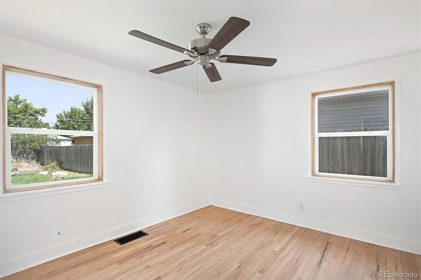 794 Galena Street Aurora CO 80010 | MLS #REC4570219 08262026161830 1600 30