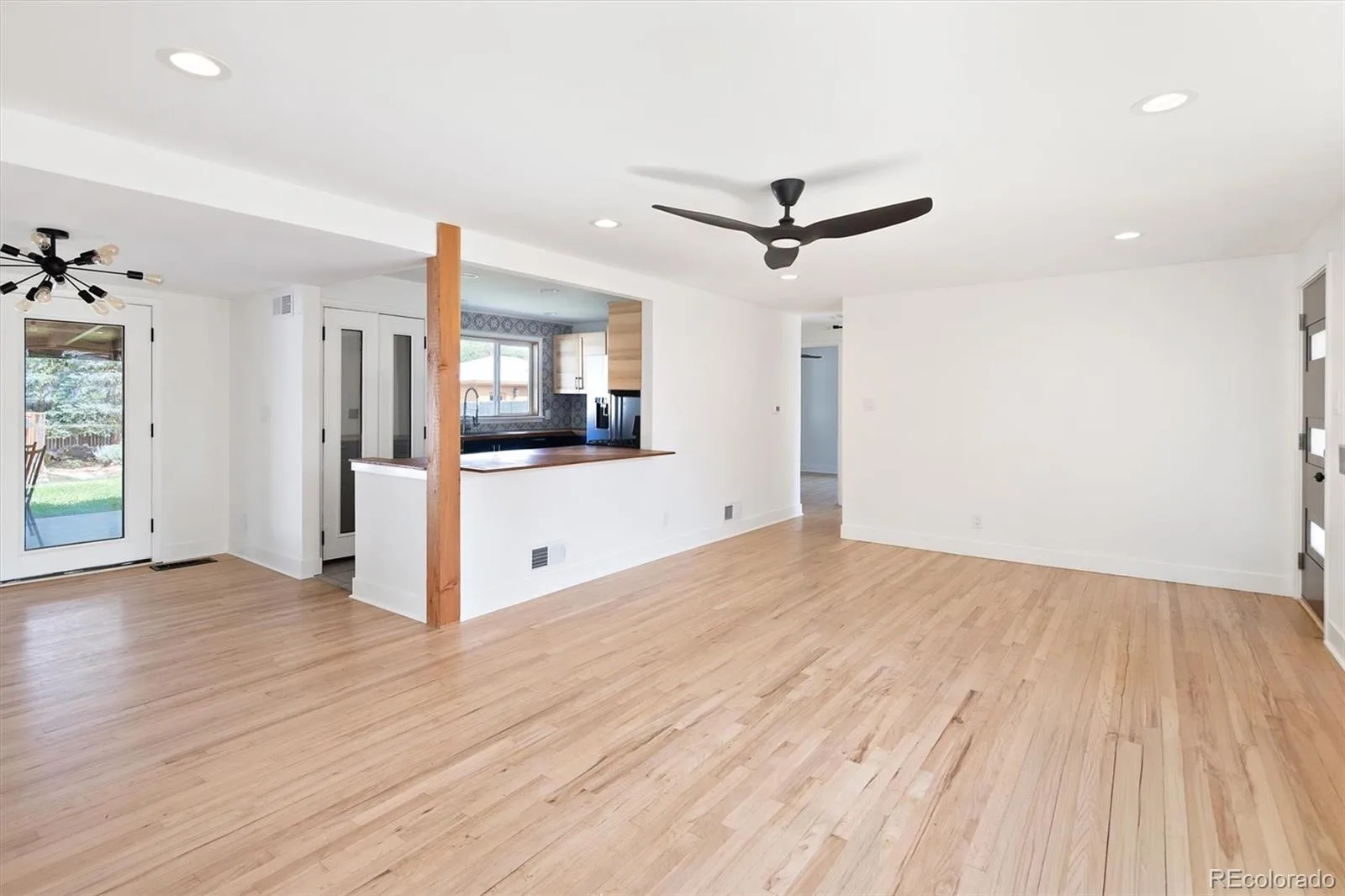 794 Galena Street Aurora CO 80010 | MLS #REC4570219 08262026161830 1600 35