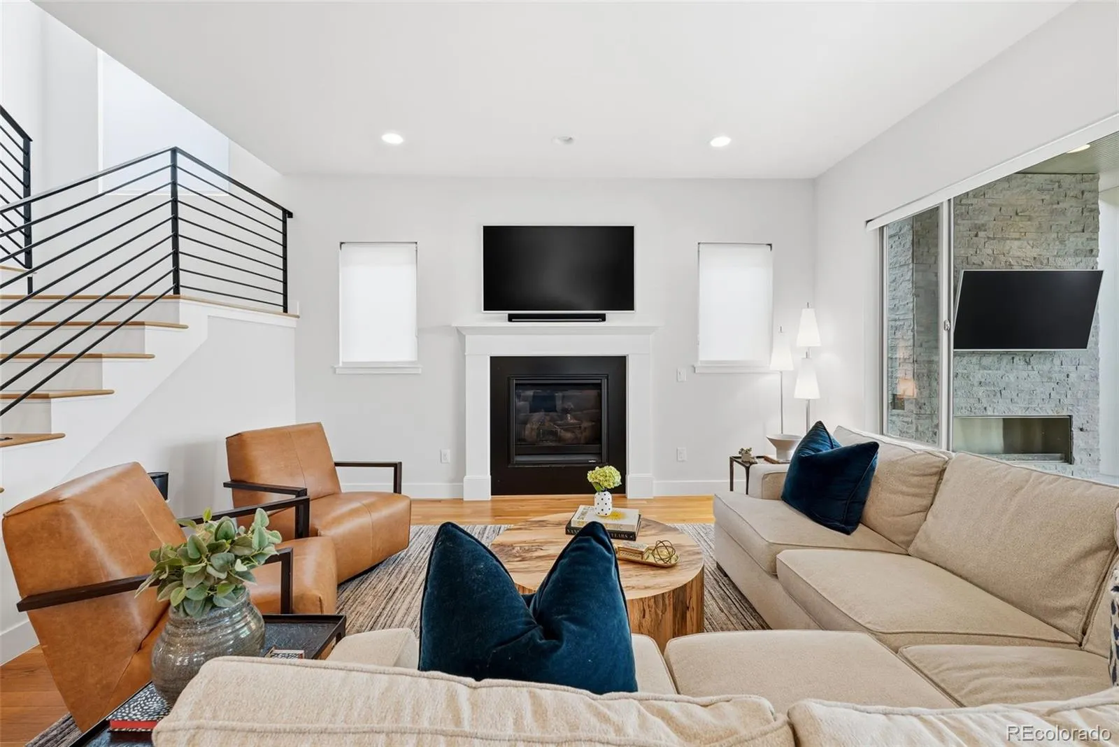 1501 S Clayton Street Denver CO 80210 MLS #REC4570853 04282026172543 1600 2