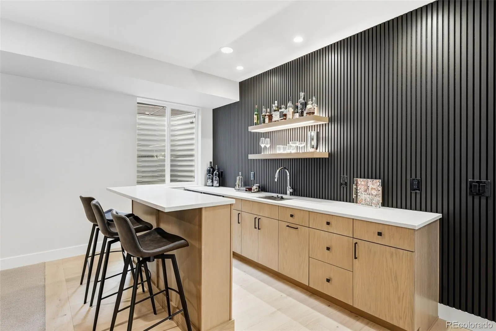 1501 S Clayton Street Denver CO 80210 MLS #REC4570853 04282026172543 1600 37