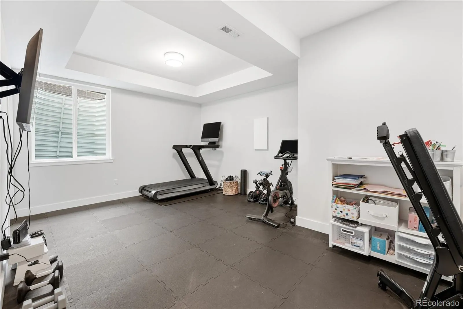 1501 S Clayton Street Denver CO 80210 MLS #REC4570853 04282026172543 1600 39