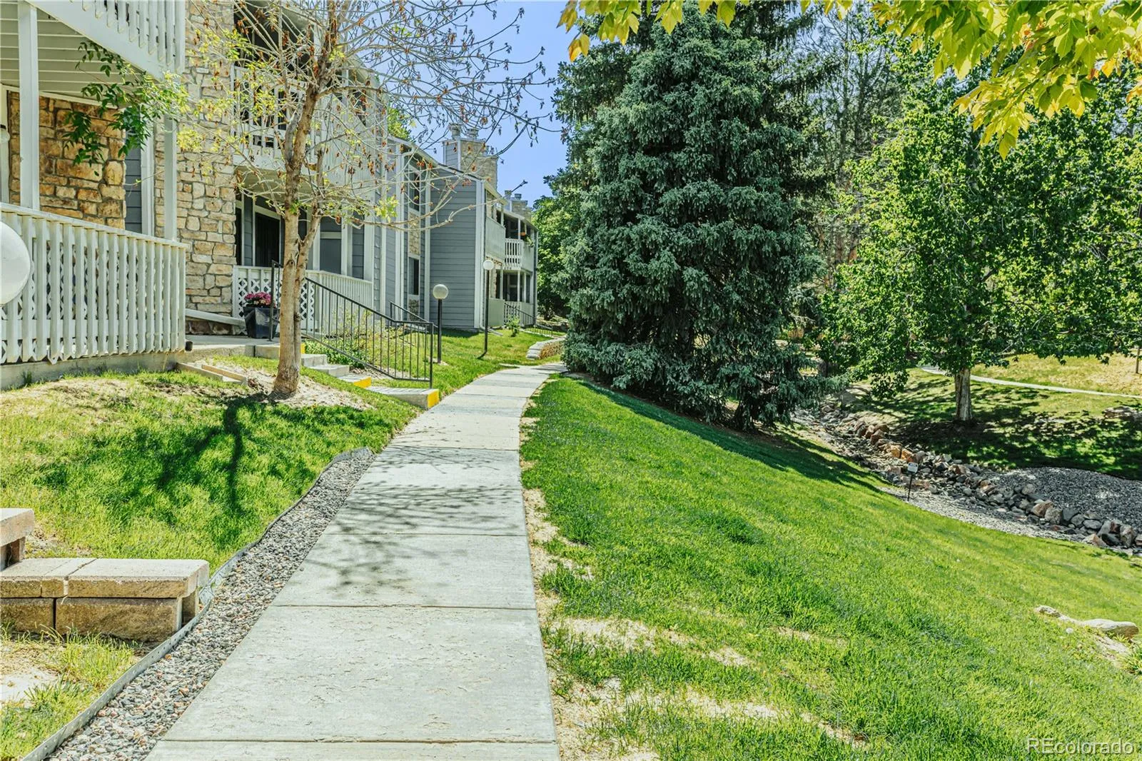 8335 Fairmount Drive #10-108 Denver CO 80247 MLS #REC4571006 05142026000707 1600 35