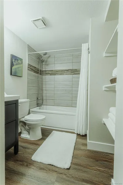 8335 Fairmount Drive #10-108 Denver CO 80247 MLS #REC4571006 05142026000707 800 11