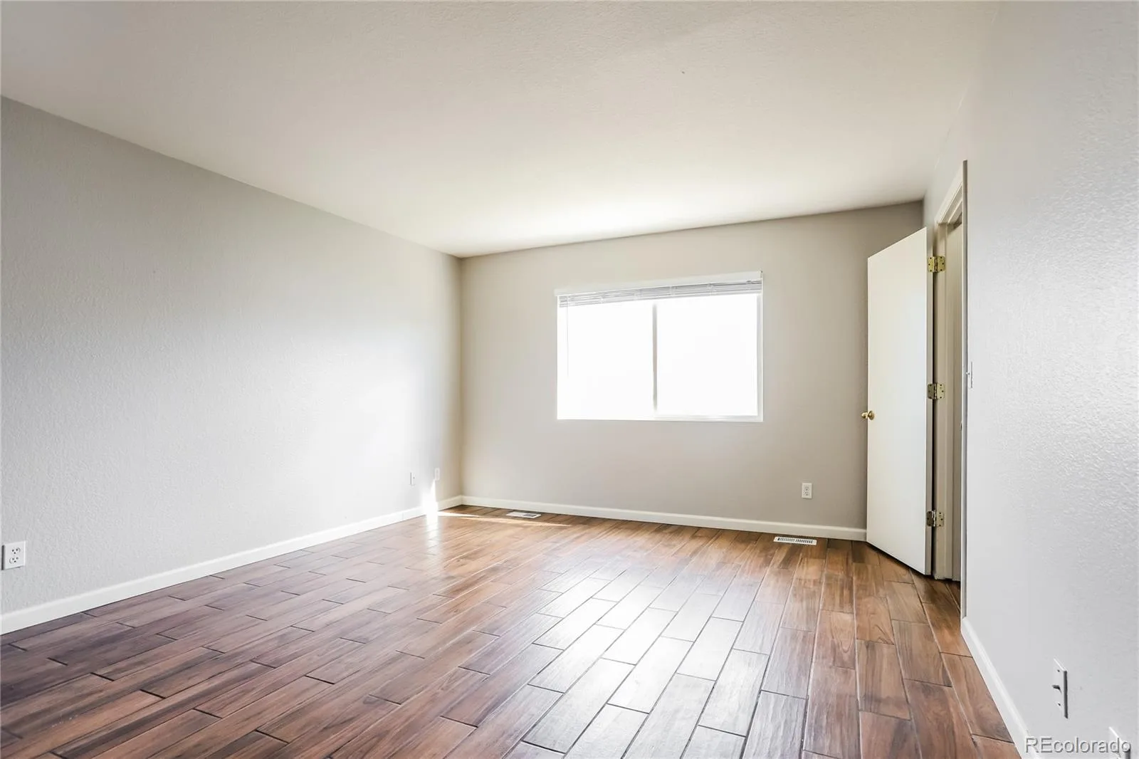 20788 E 38th Place Denver CO 80249 | MLS #REC4571365 08232026171558 1600 7