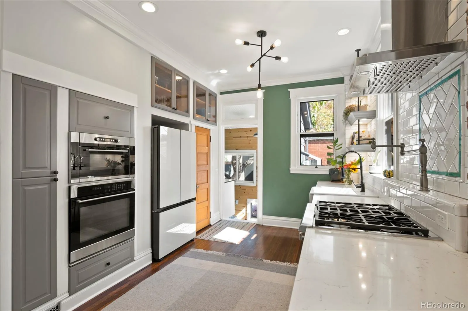 334 S Lincoln Street Denver CO 80209 MLS #REC4571505 04262026183747 1600 13
