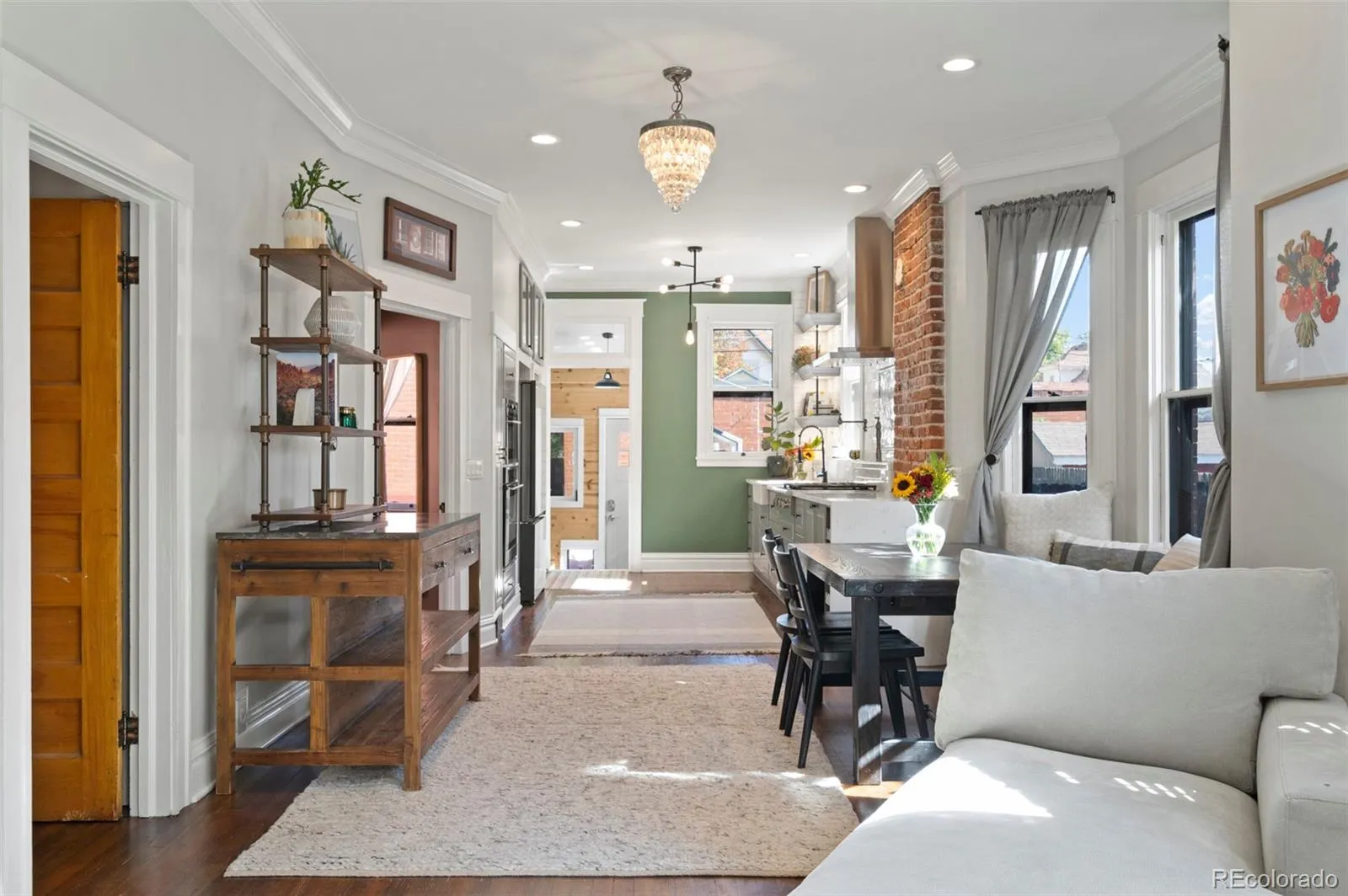 334 S Lincoln Street Denver CO 80209 MLS #REC4571505 04262026183747 1600 6