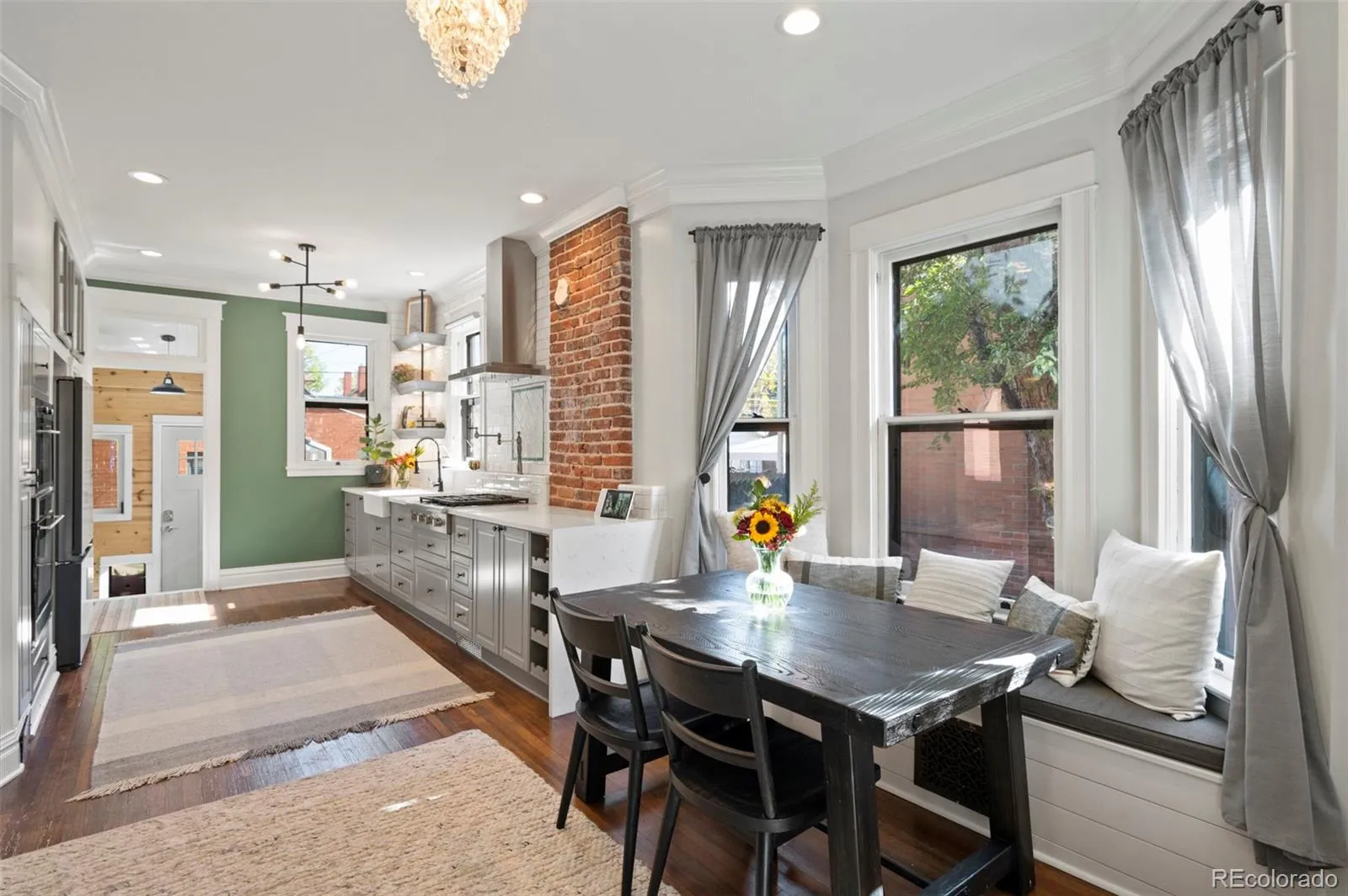 334 S Lincoln Street Denver CO 80209 MLS #REC4571505 04262026183747 1600 8