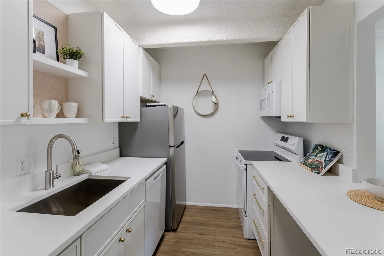 1365 Columbine Street #401 Denver CO 80206 | MLS #REC4571711 10152026234045 1600 7