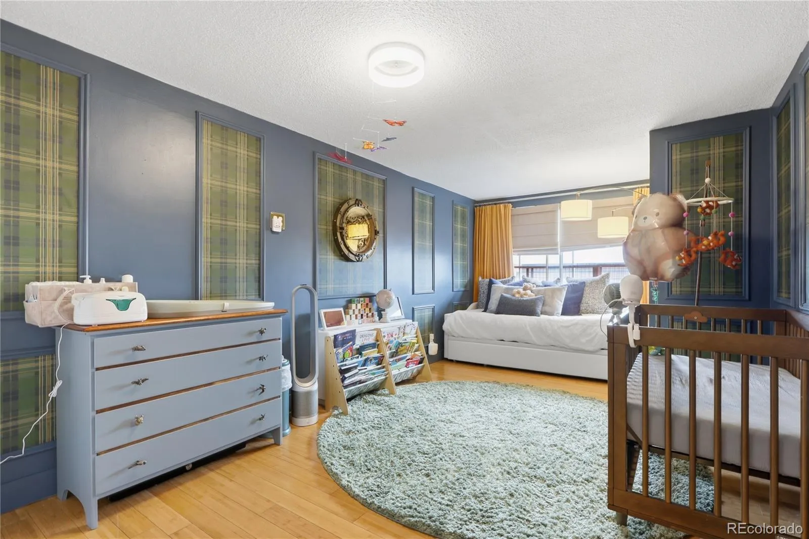 1155 N Ash Street #806 Denver CO 80220 MLS #REC4574082 05152026202110 1600 22