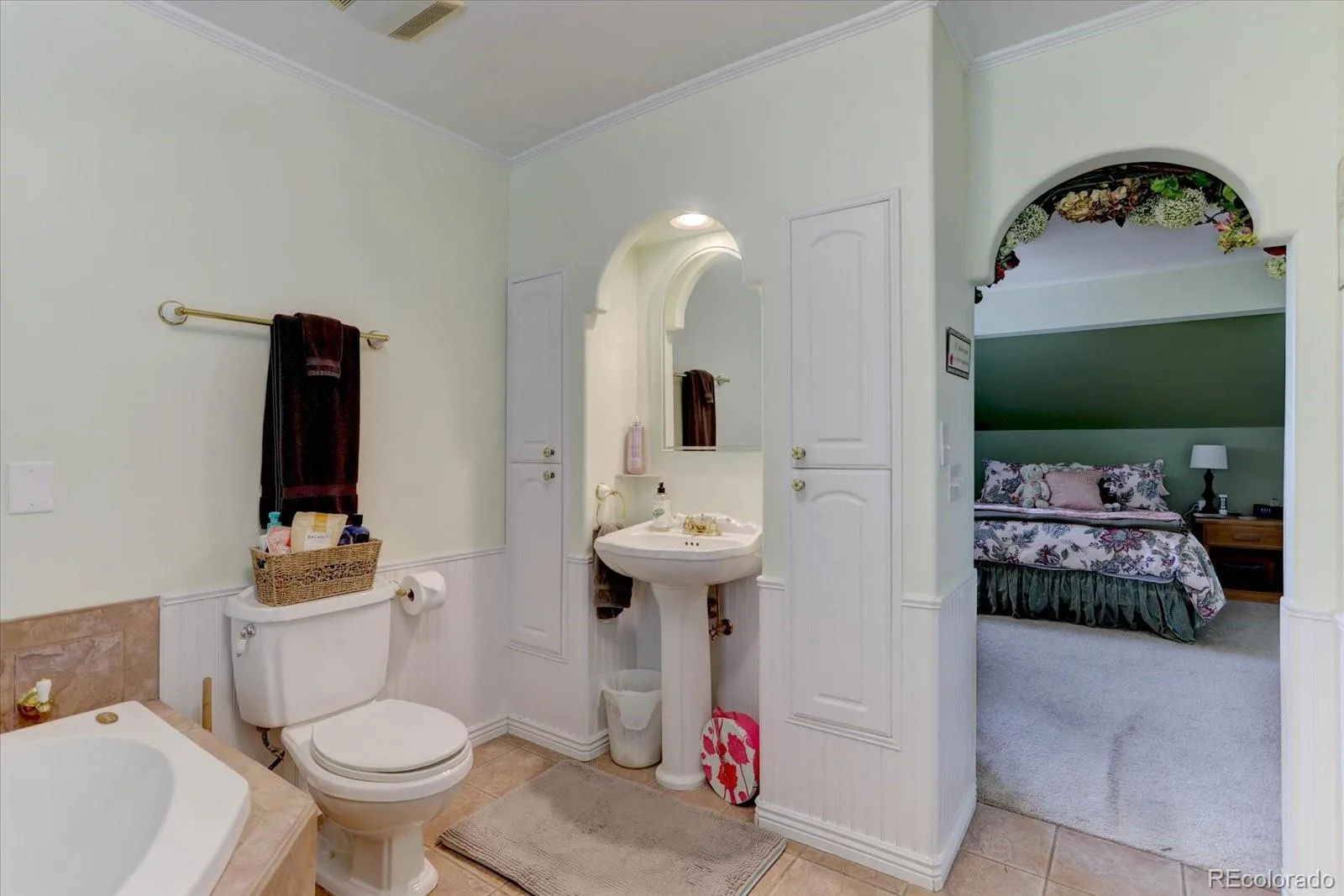 2671 S Xanadu Way #B Aurora CO 80014 | MLS #REC4574246 08052026154718 1600 17