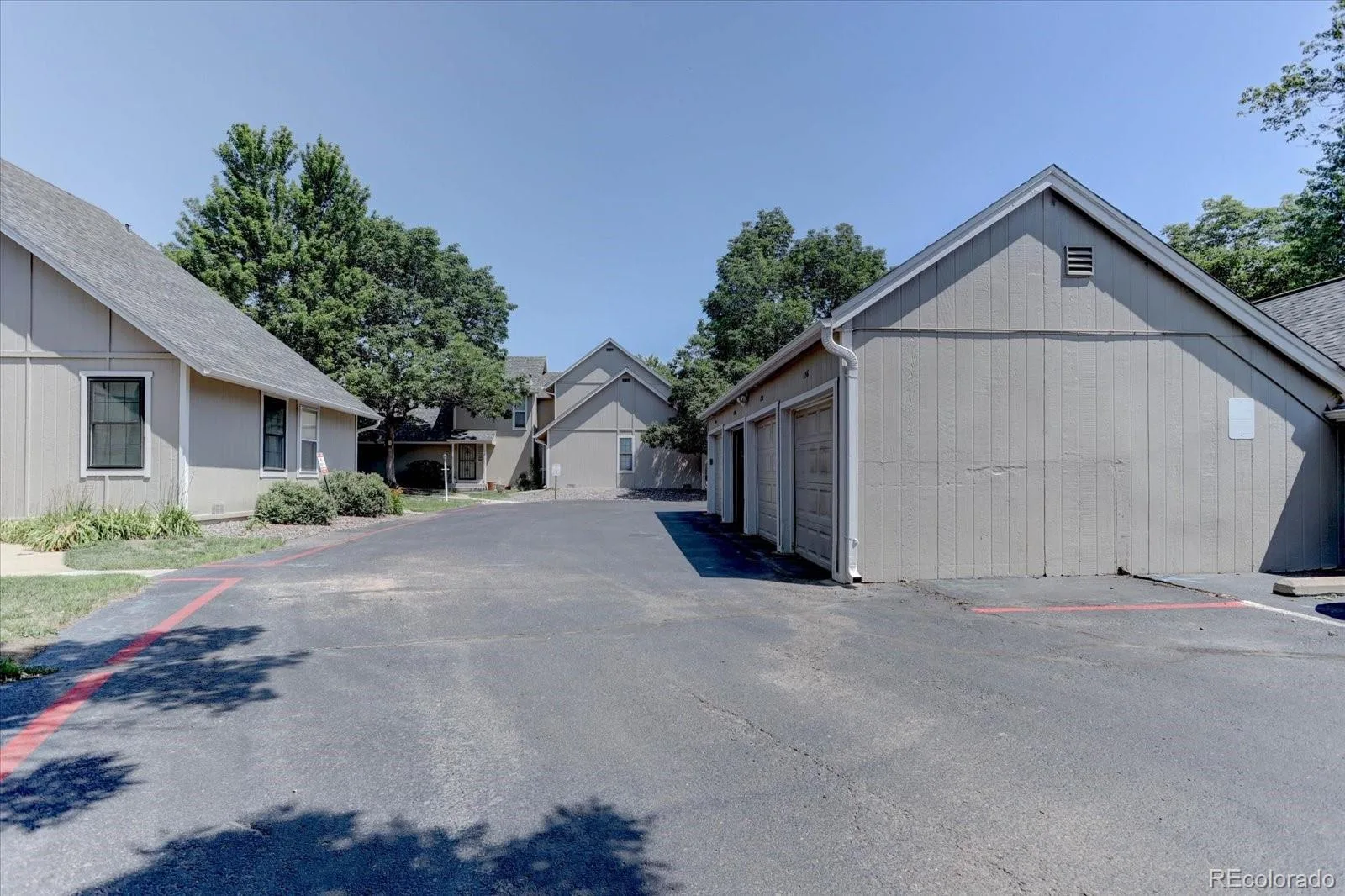 2671 S Xanadu Way #B Aurora CO 80014 | MLS #REC4574246 08052026154718 1600 21