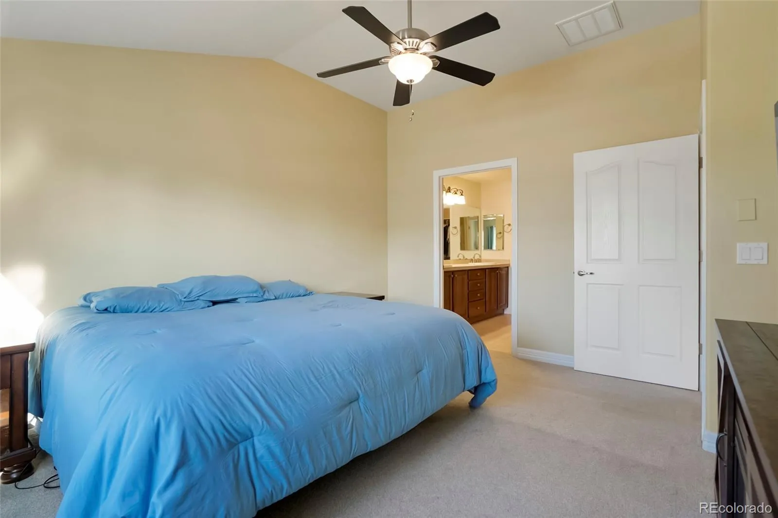 23590 E Jamison Place Aurora CO 80016 | MLS #REC4581135 05052026223635 1600 14