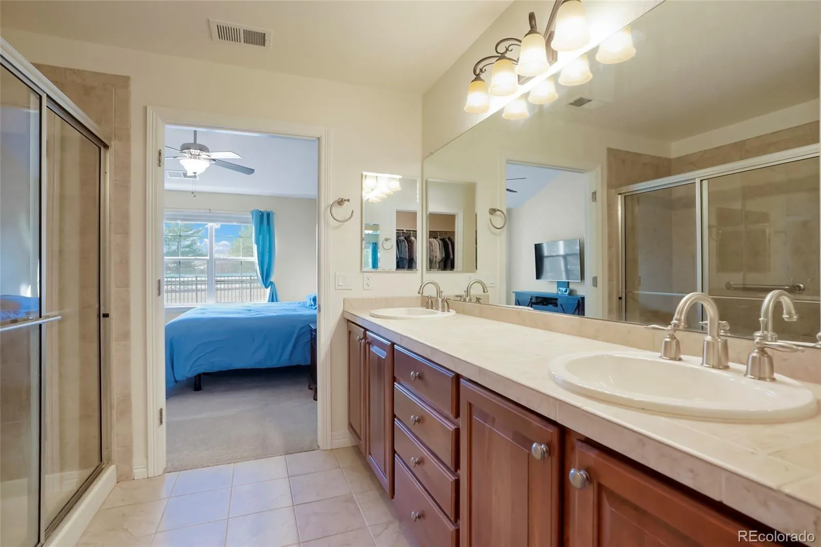 23590 E Jamison Place Aurora CO 80016 | MLS #REC4581135 05052026223635 1600 15