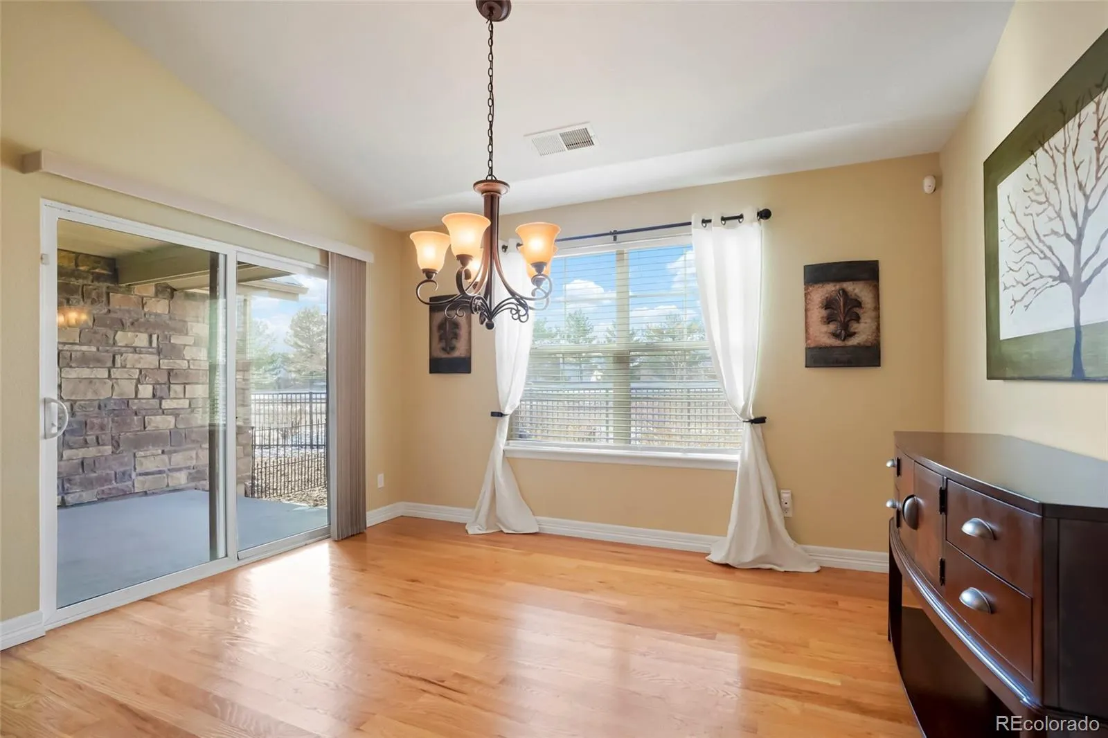 23590 E Jamison Place Aurora CO 80016 | MLS #REC4581135 05052026223635 1600 7