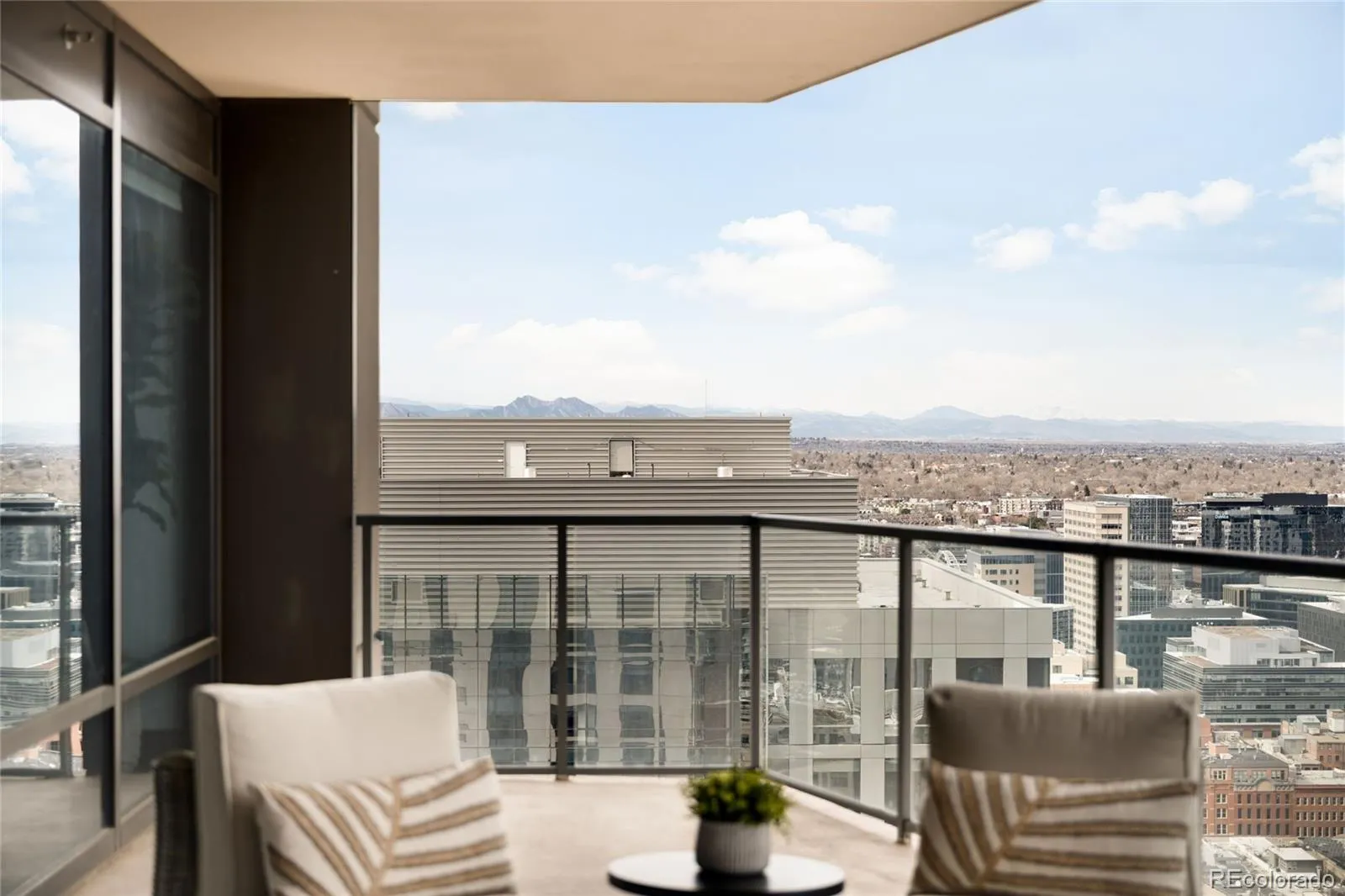 04072026023854 1600 32