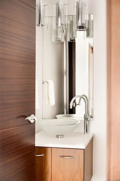 04072026023854 800 14