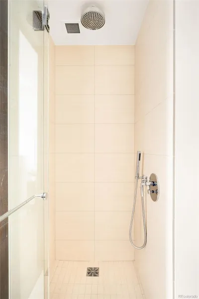 04072026023854 800 29