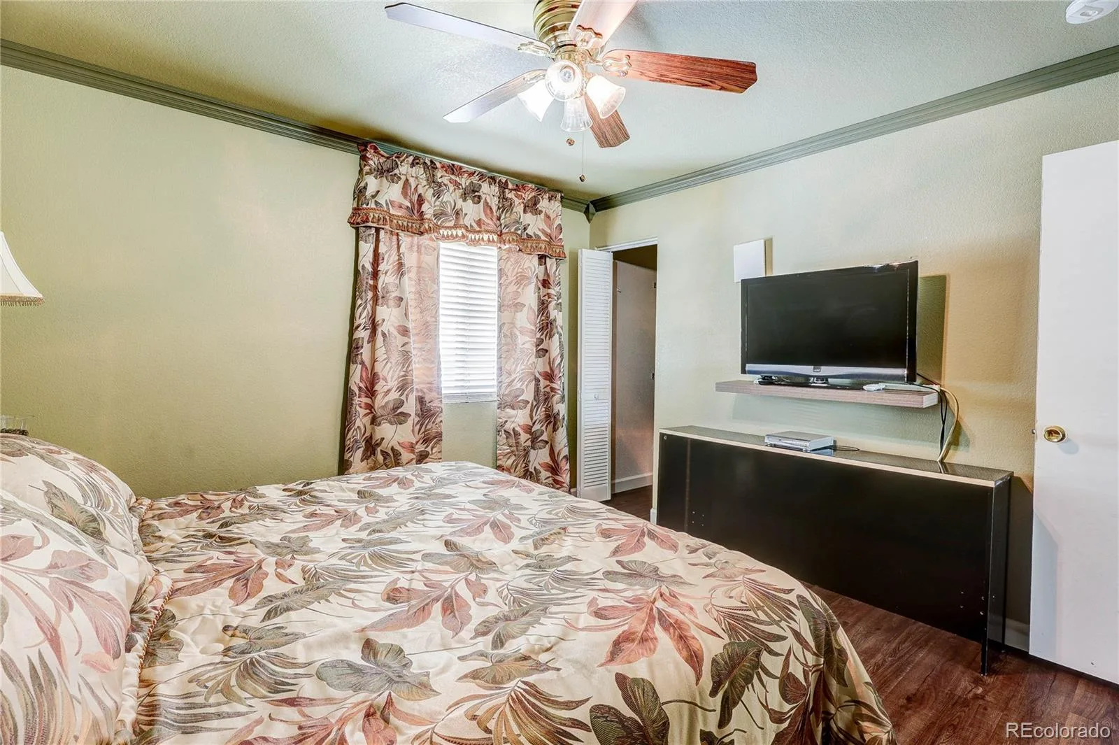 5101 Perth Street Denver CO 80249 | MLS #REC4585735 09062026142618 1600 28