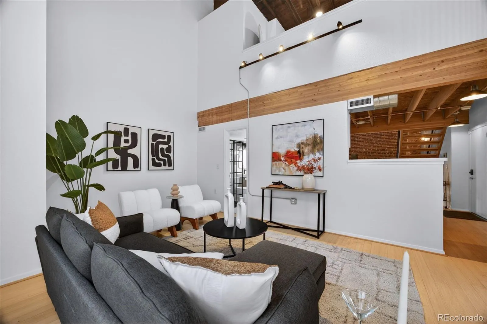 04212026002942 1600 14