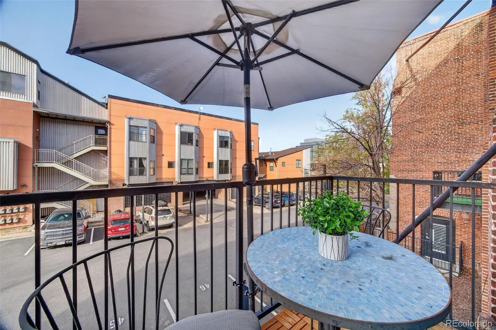 04212026002942 1600 20