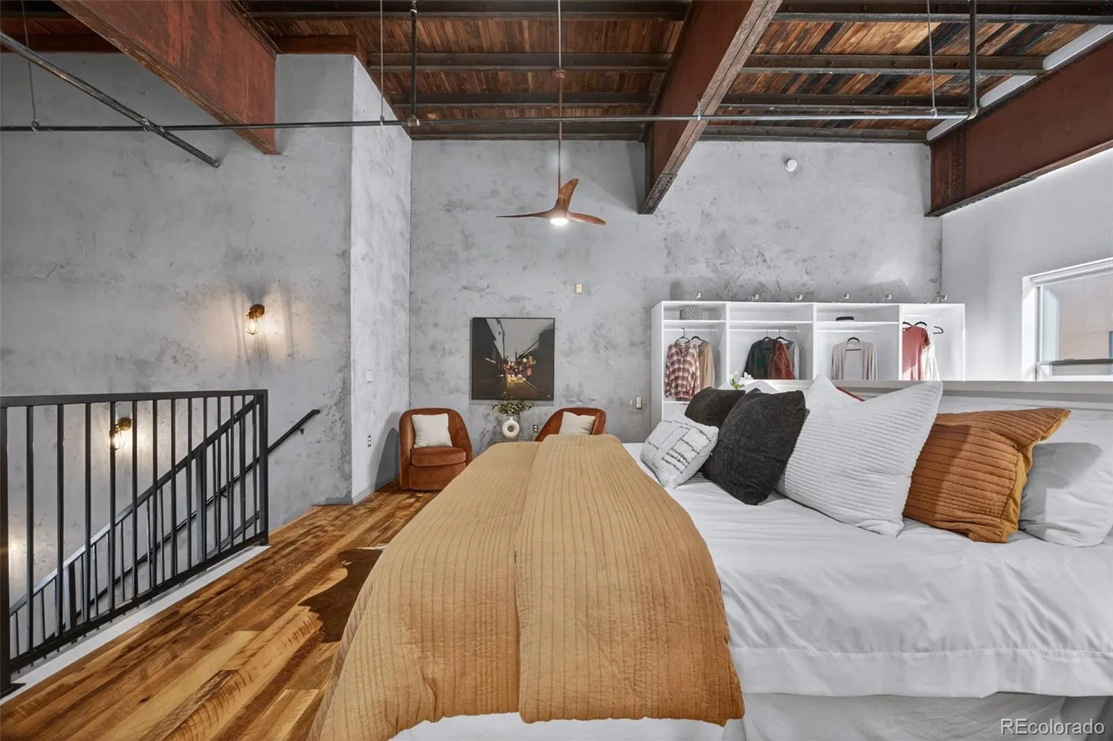 04212026002942 1600 24