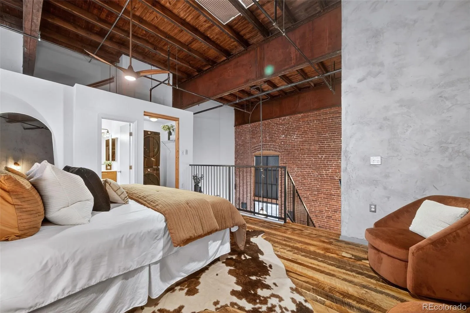 04212026002942 1600 28