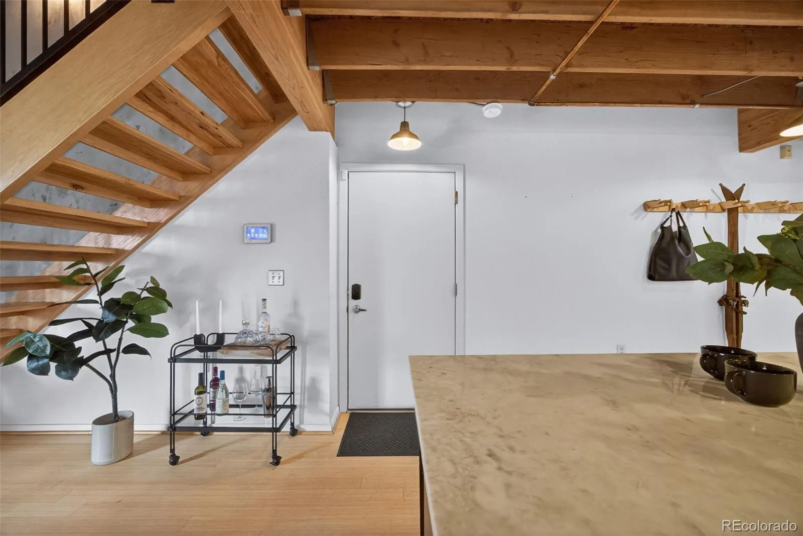 04212026002942 1600 4