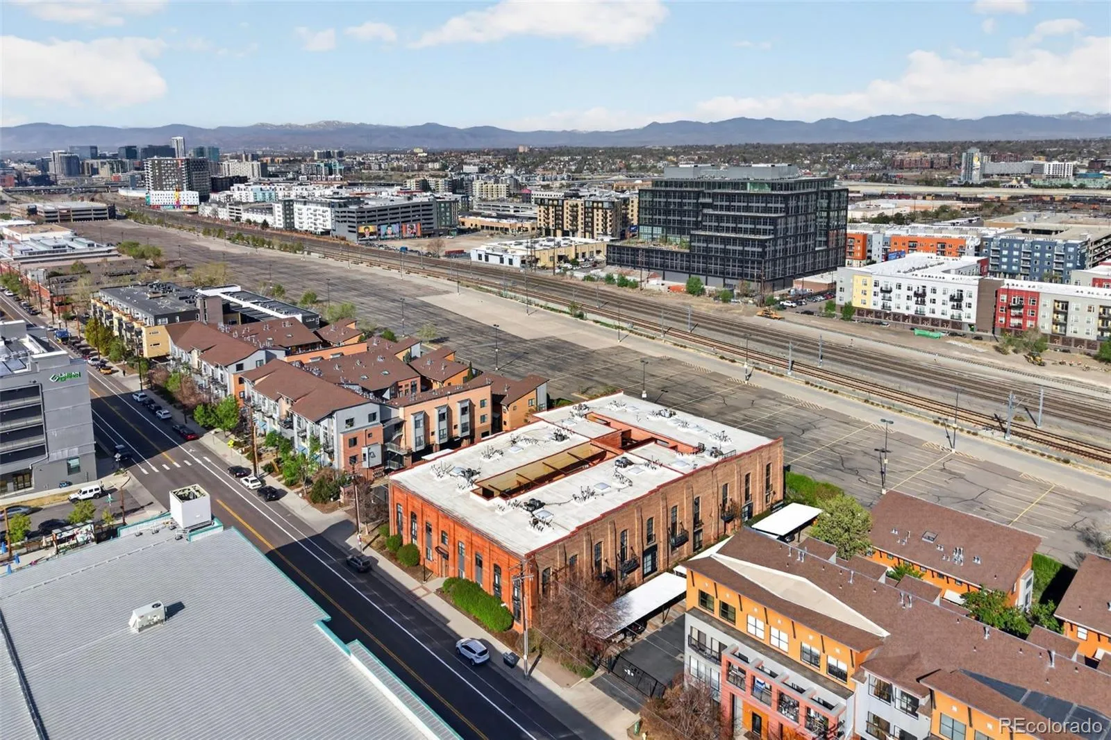 04212026002942 1600 44