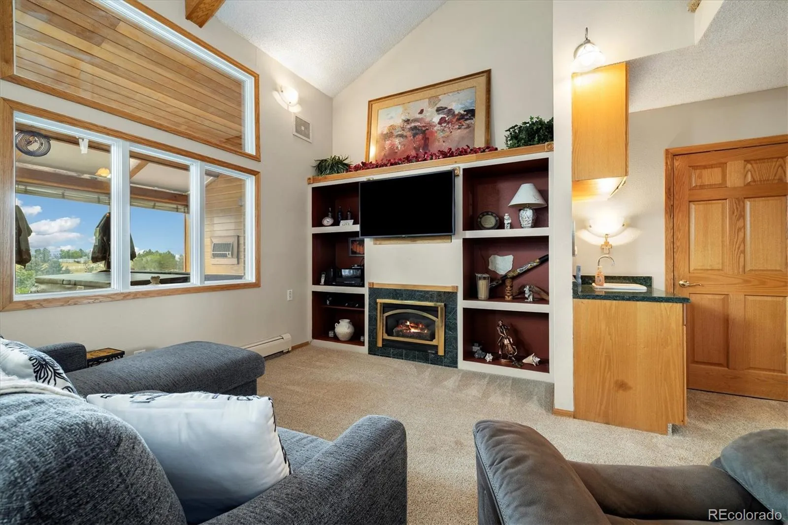 7390 S Liverpool Street Centennial CO 80016 MLS #REC4587329 04252026032005 1600 25