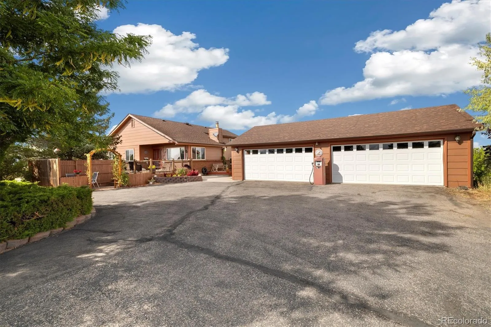 7390 S Liverpool Street Centennial CO 80016 MLS #REC4587329 04252026032005 1600 3