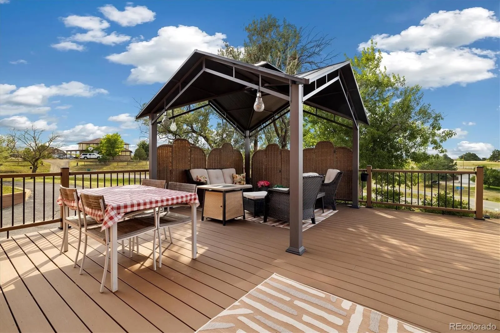 7390 S Liverpool Street Centennial CO 80016 MLS #REC4587329 04252026032005 1600 35