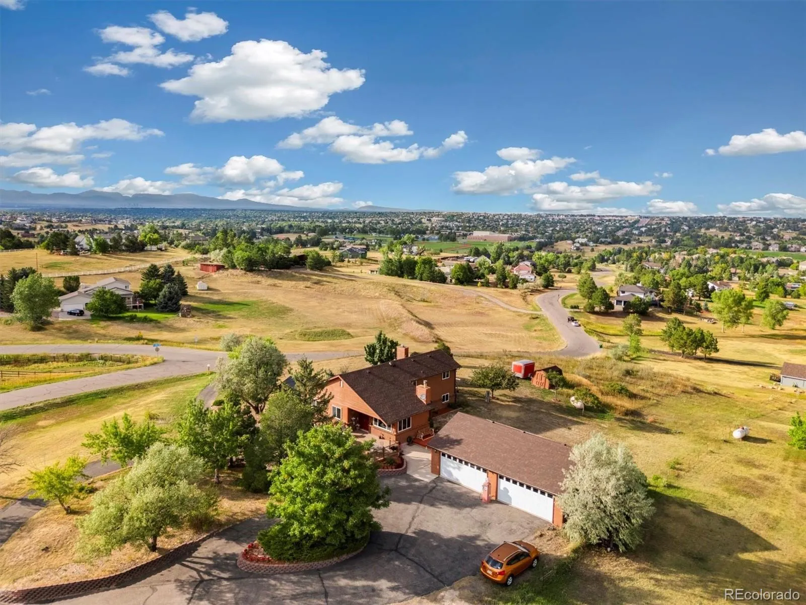 7390 S Liverpool Street Centennial CO 80016 MLS #REC4587329 04252026032005 1600 39