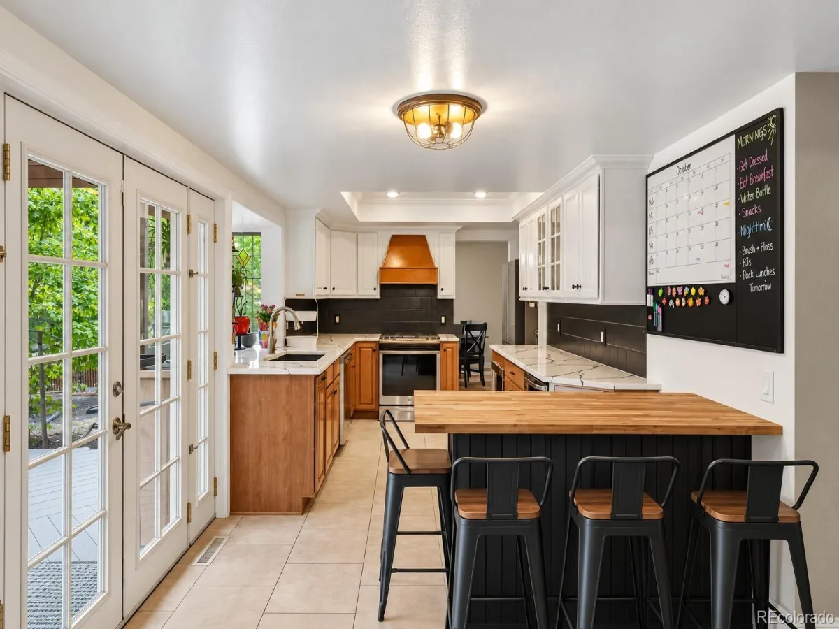 11556 E Amherst N Circle Aurora CO 80014 | MLS #REC4588293 10092026223000 1200 7