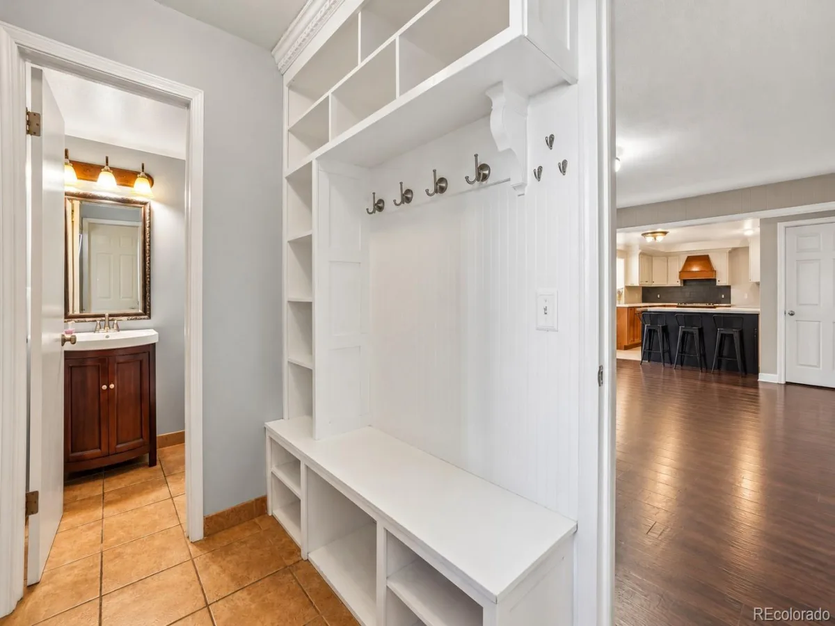 11556 E Amherst N Circle Aurora CO 80014 | MLS #REC4588293 10092026223000 1200 8