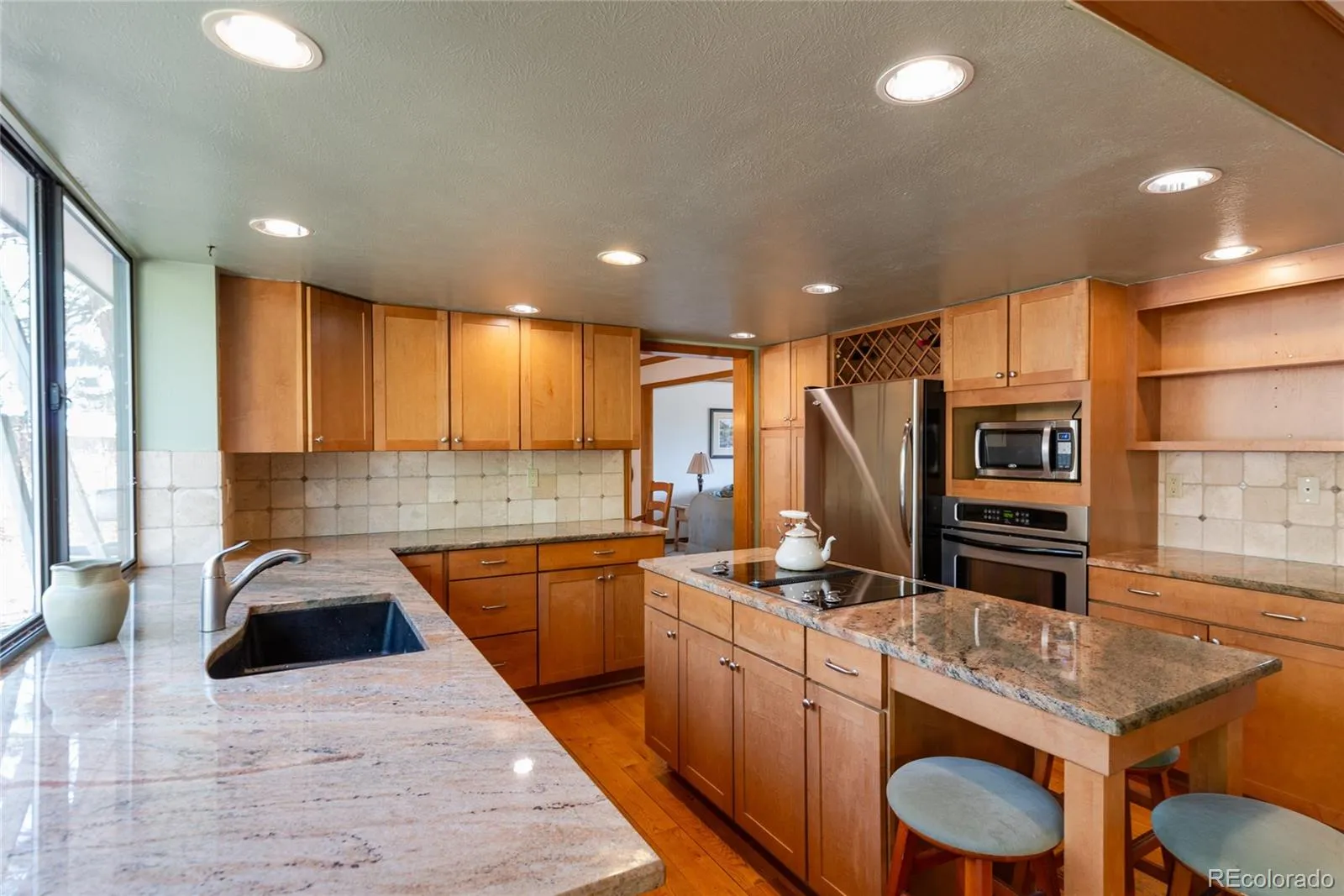 04152026023633 1600 15