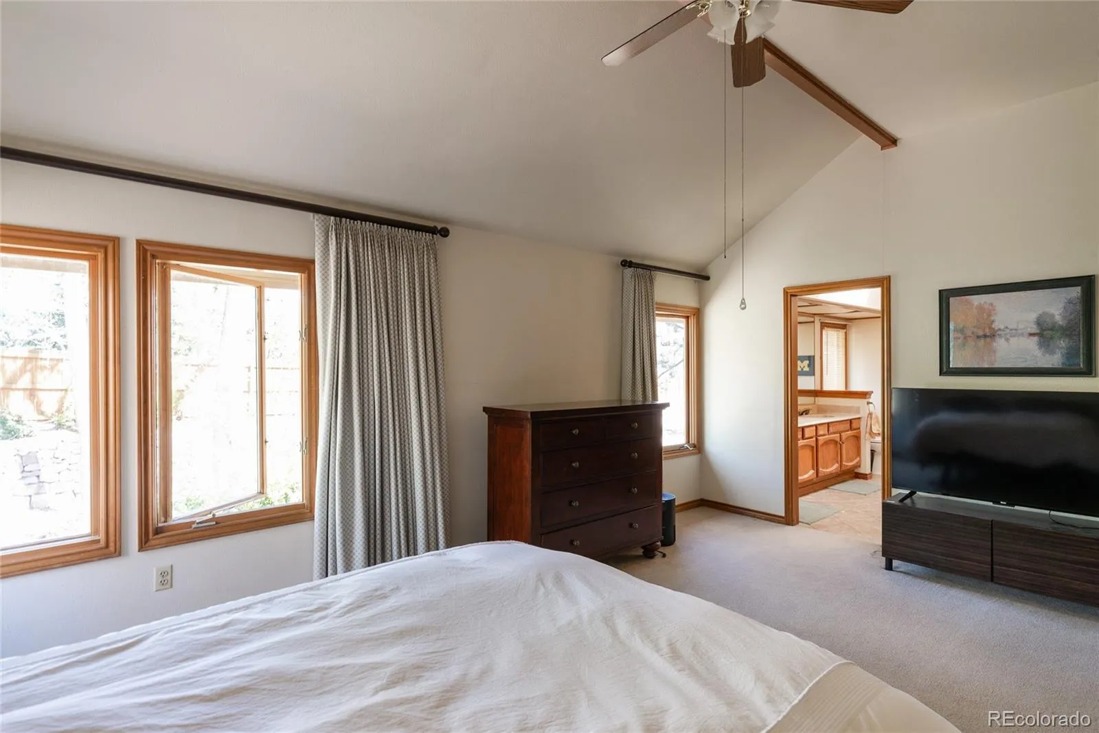 04152026023633 1600 18