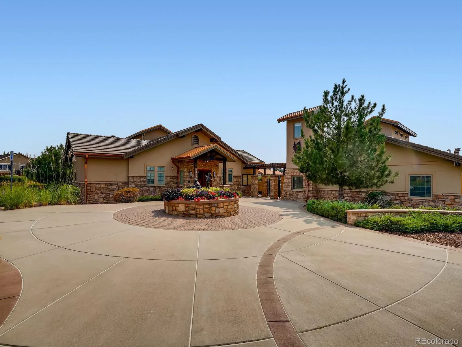 22188 E Tufts Drive Aurora CO 80015 | MLS #REC4589602 07272026040358 1600 29