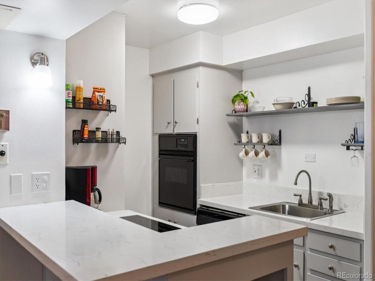 790 N Washington Street #305 Denver CO 80203 | MLS #REC4591302 MLS #REC4591302 image #0