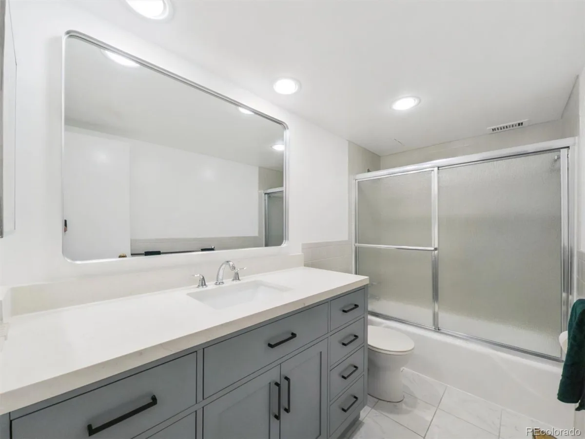 790 N Washington Street #305 Denver CO 80203 | MLS #REC4591302 06102026191439 1200 9