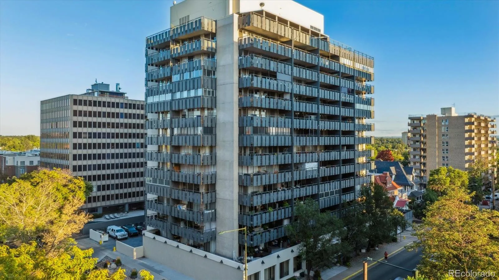790 N Washington Street #305 Denver CO 80203 | MLS #REC4591302 06102026191439 1600 23