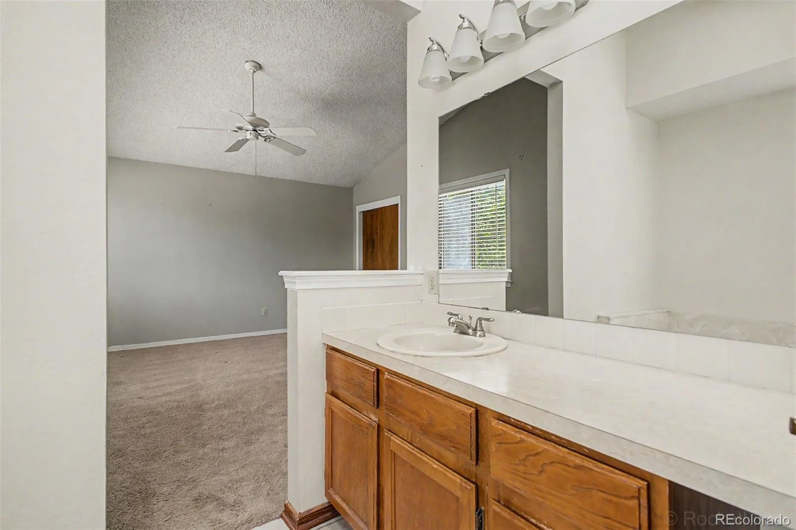 1617 Albion Lane Longmont CO 80503 MLS #REC4591333 05012026040743 1600 19