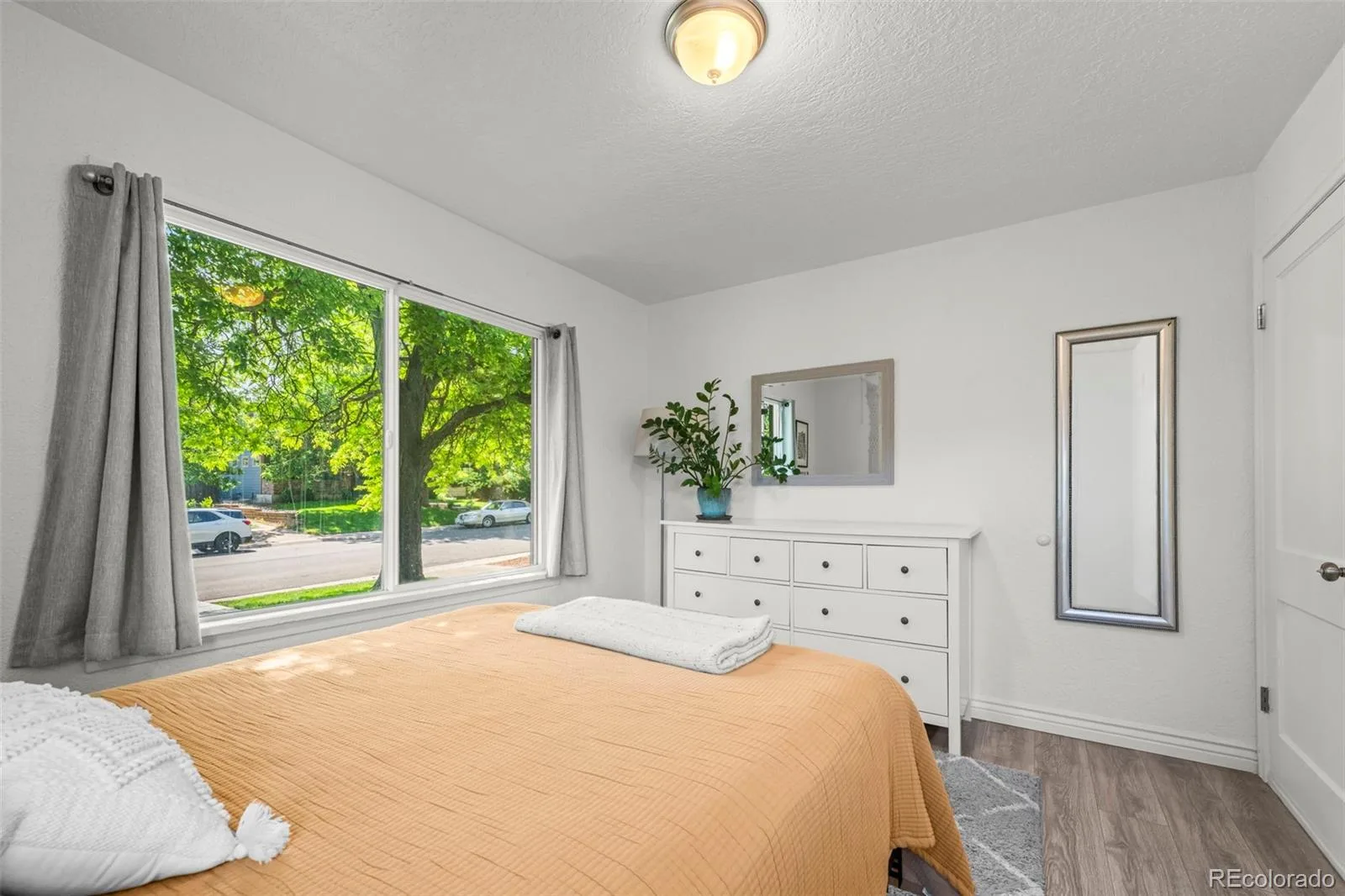 2535 S Humboldt Street Denver CO 80210 MLS #REC4592378 06122026174211 1600 14